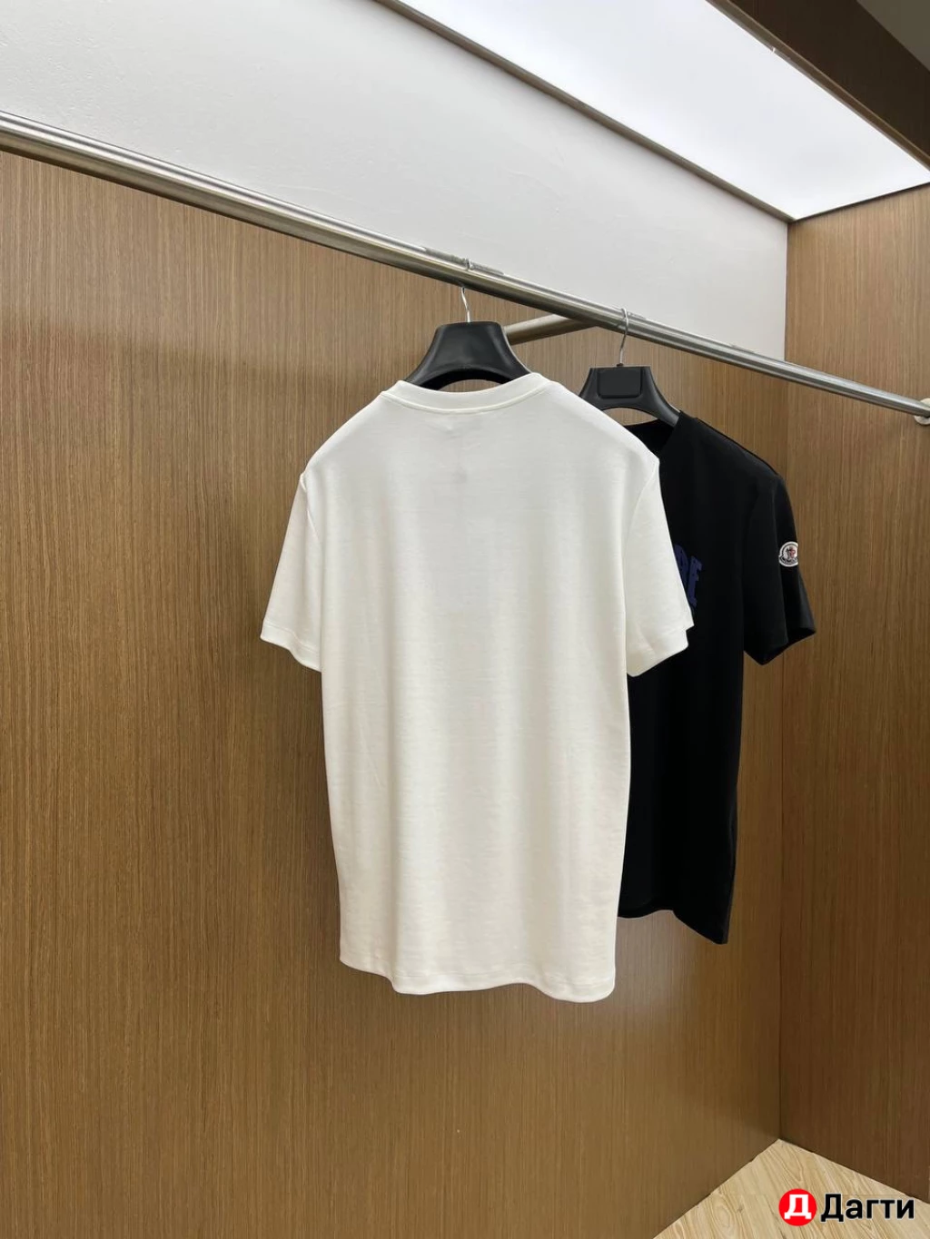 Футболка MONCLER