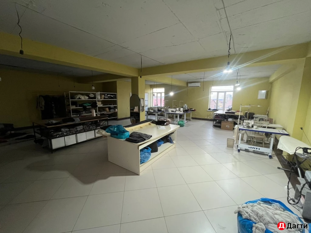 Торговое помещение, 500 м², Агент