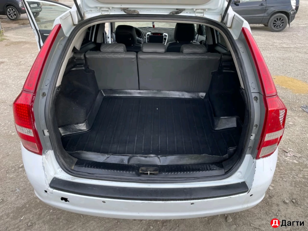 Kia Ceed, 2011 года