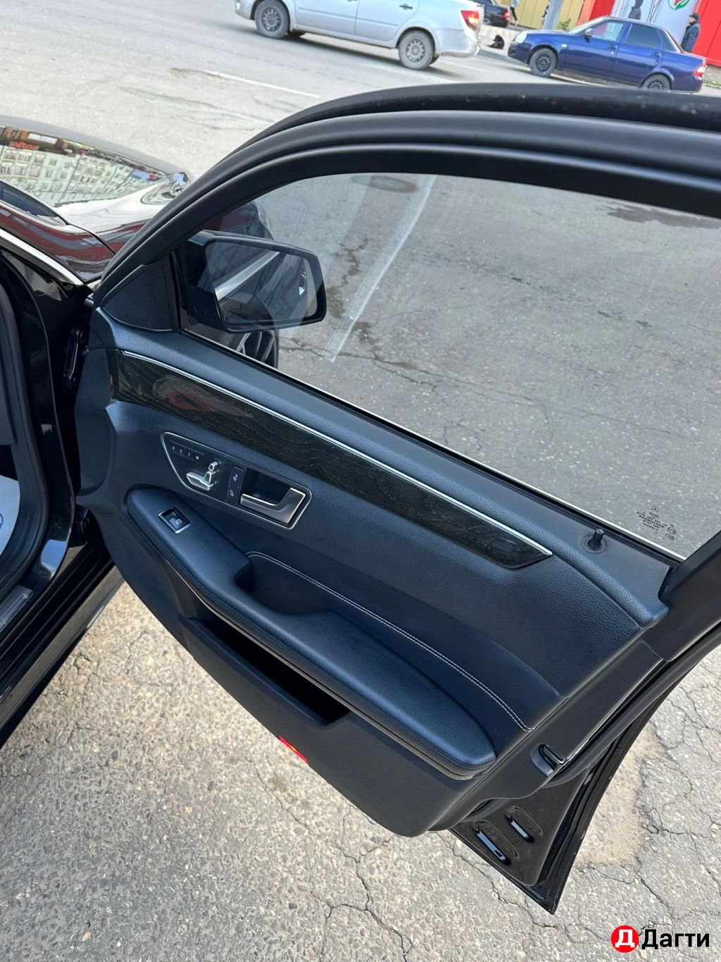 Mercedes-Benz E-Класс, 2013 года