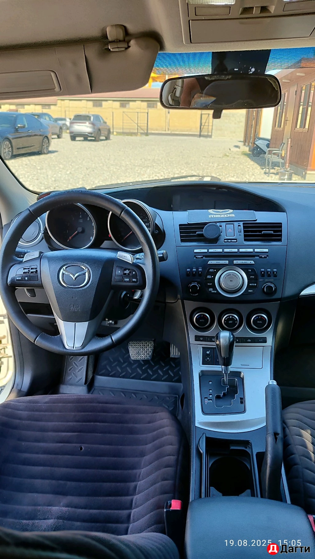 Mazda 3, 2011 года