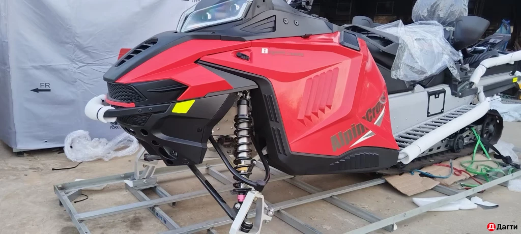 Снегоход 1000 кубов