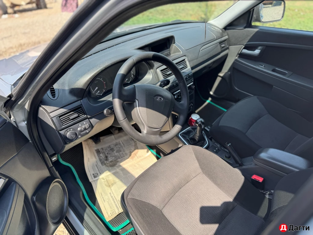 LADA (ВАЗ) Priora, 2014 года