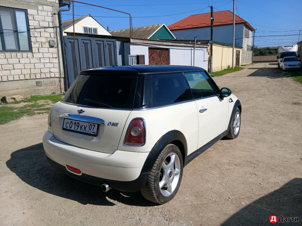 MINI Coupe, 2007 года