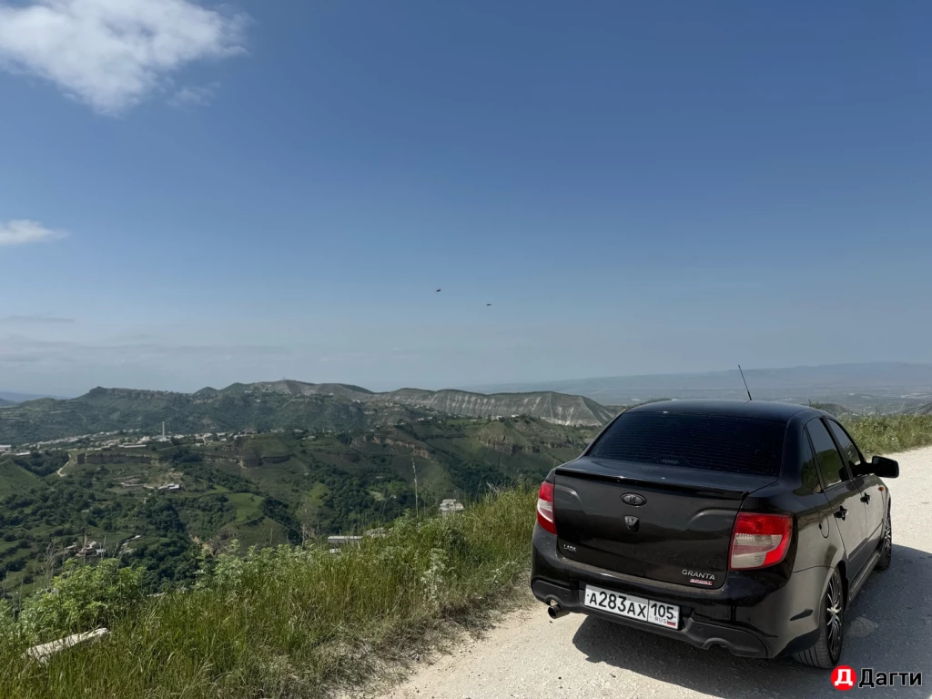 LADA (ВАЗ) Granta, 2015 года