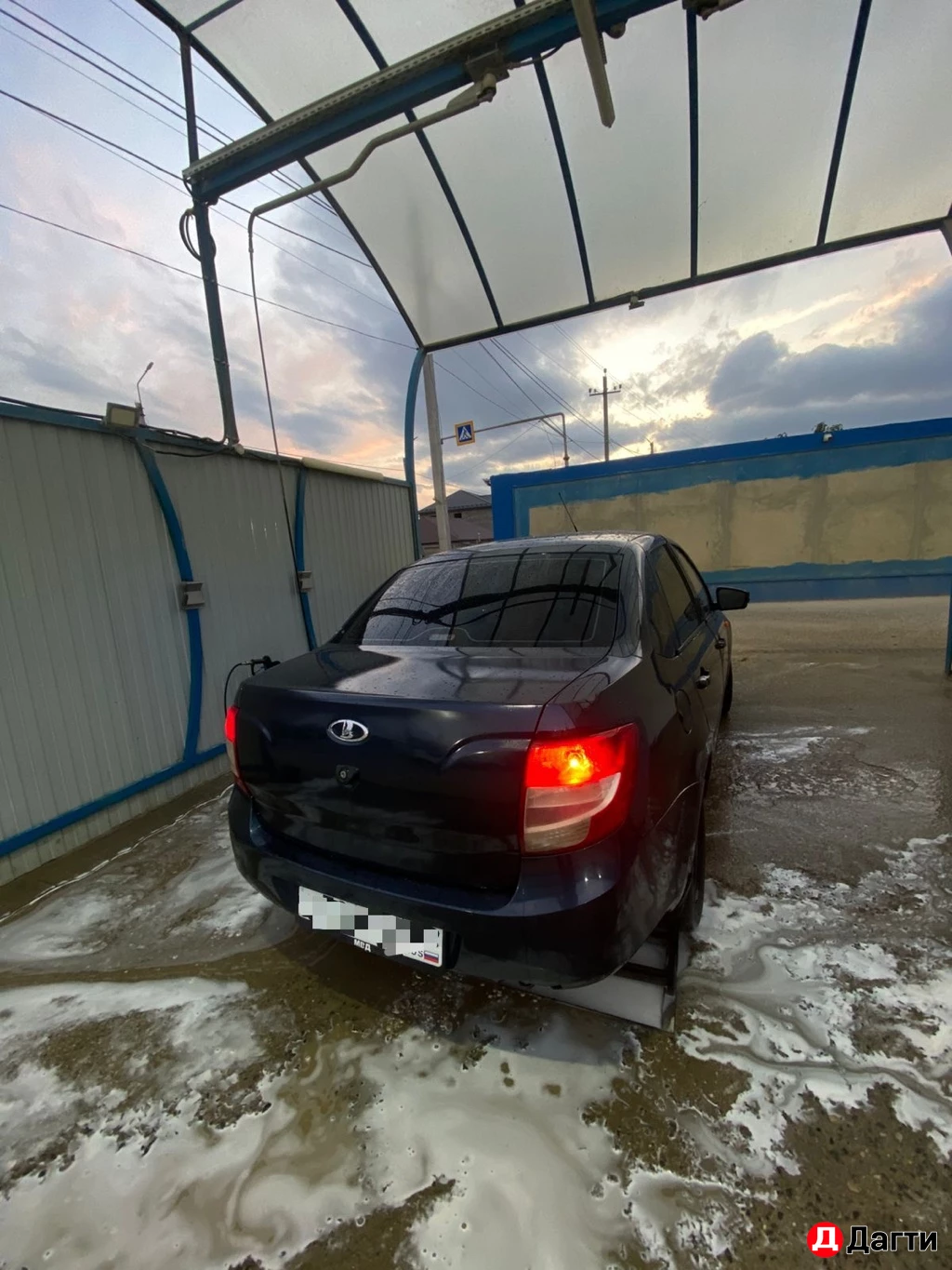 LADA (ВАЗ) Granta, 2012 года