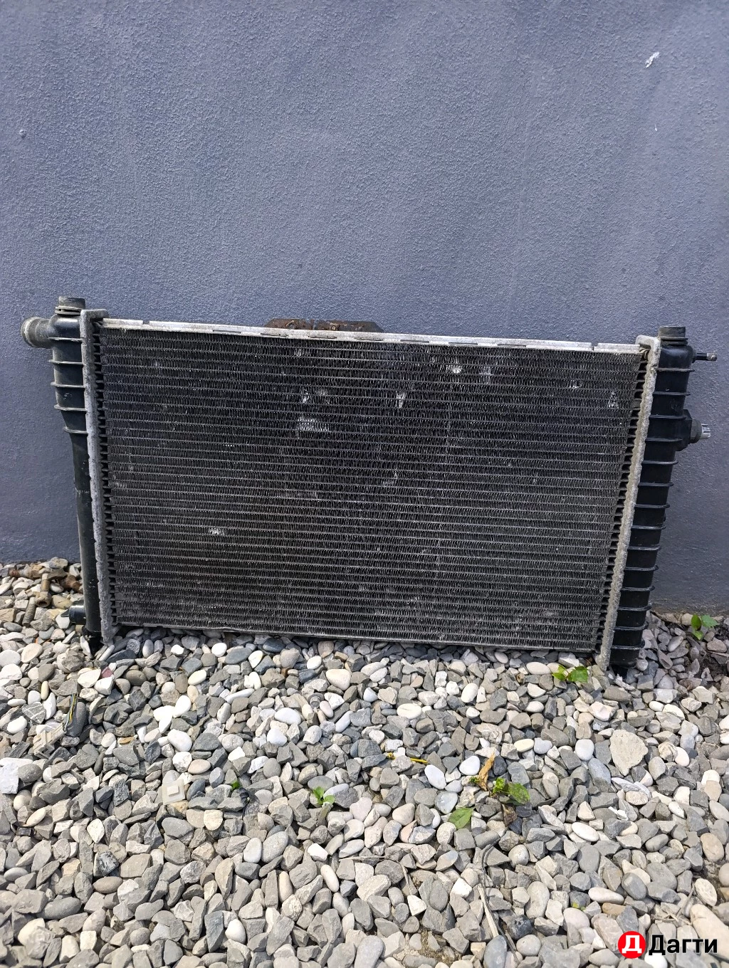 Радиатор охлаждения Нексия,Ланос