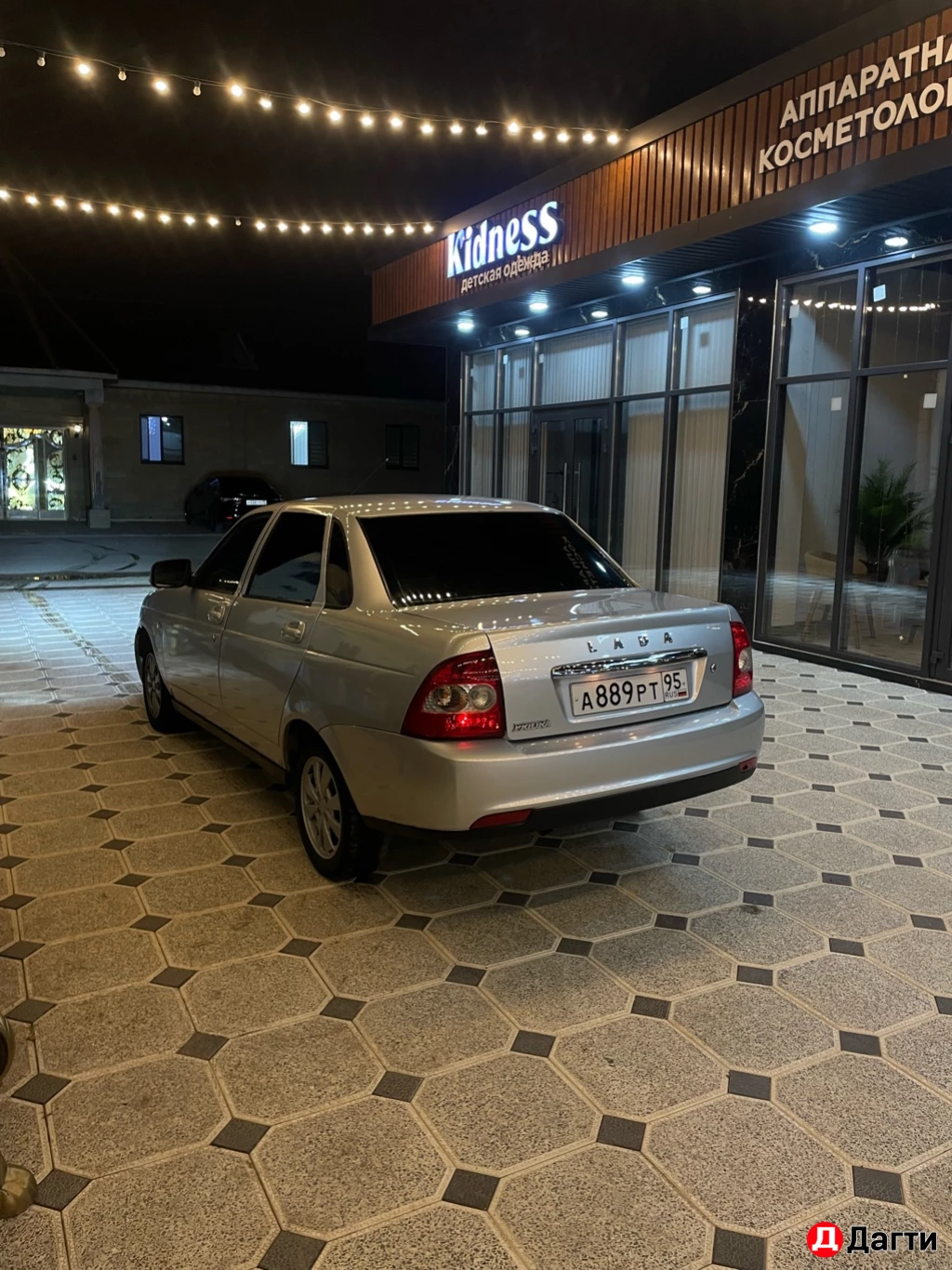 LADA (ВАЗ) Priora, 2011 года