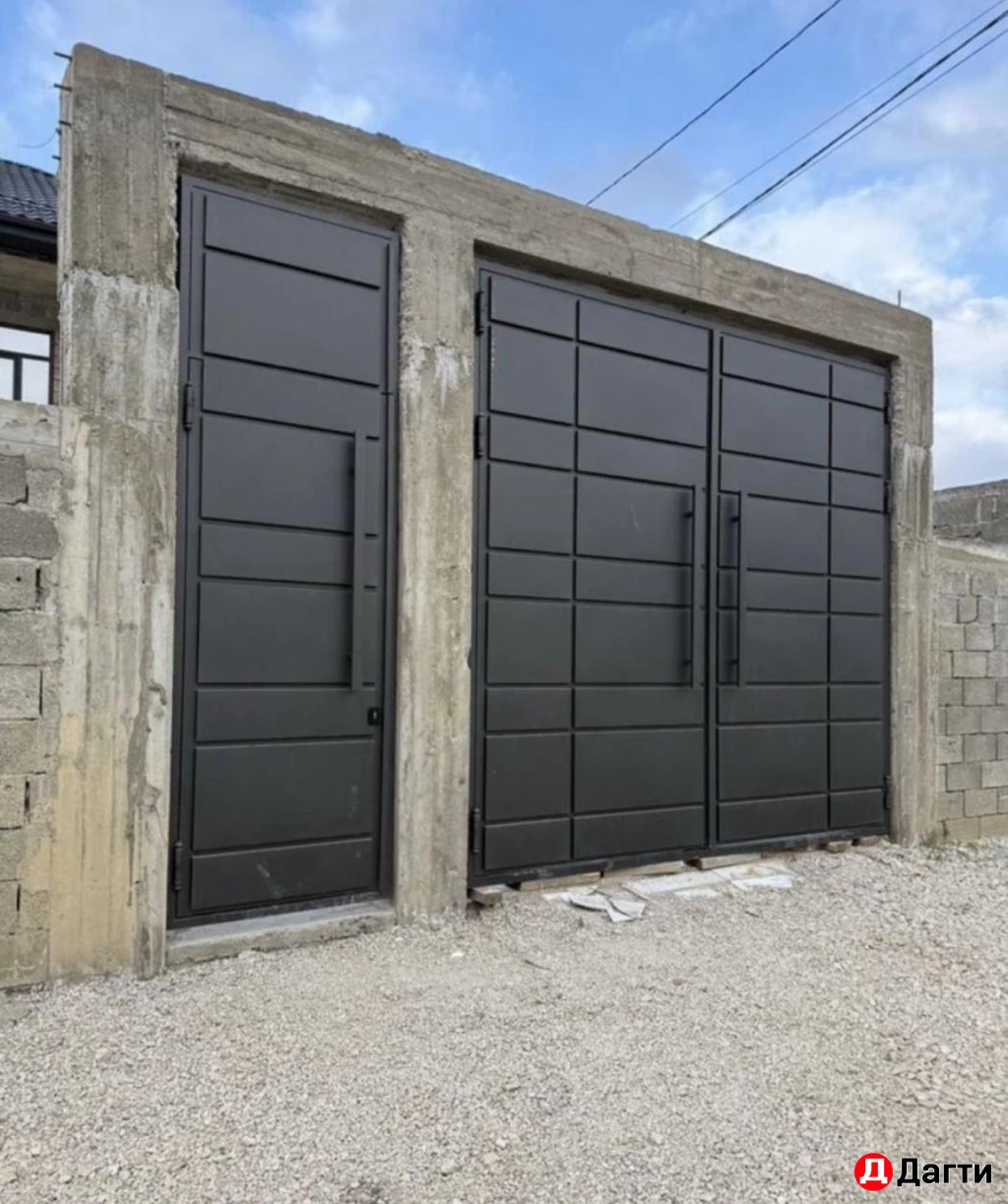 КОВАННЫЕ ВОРОТА ,перила ,навесы,входные бронь двери