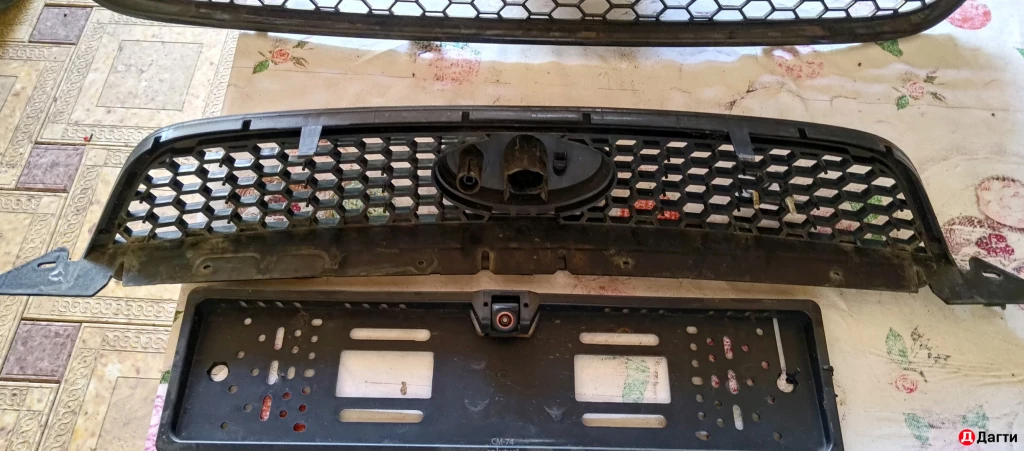 Решётки радиатора соты черный Ford Focus 2 рестайлинг