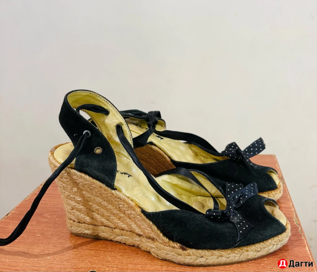 Босоножки «Charly fox»(бесплатно)