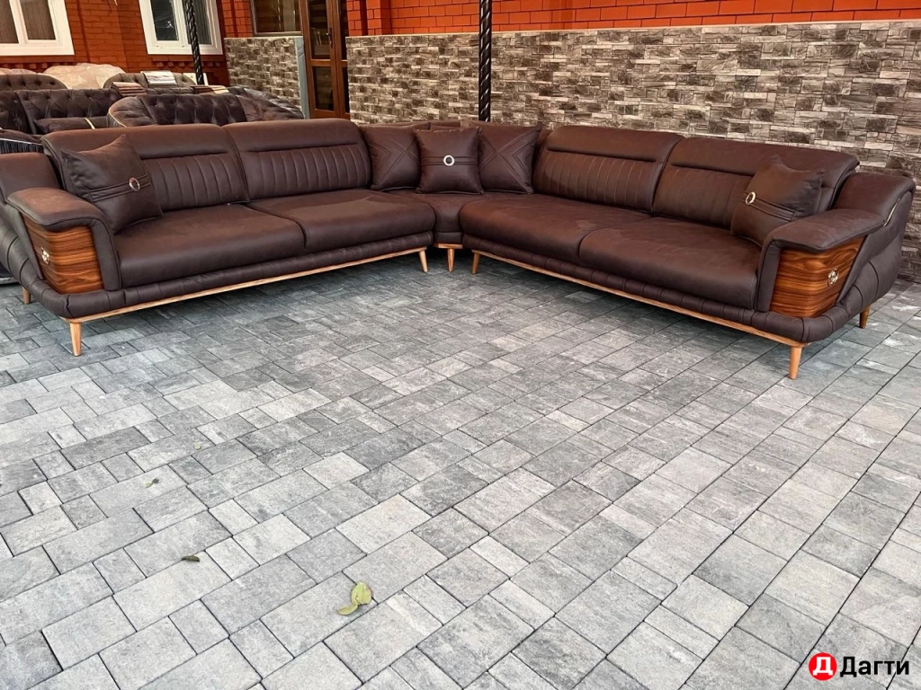 Диван Гуччи