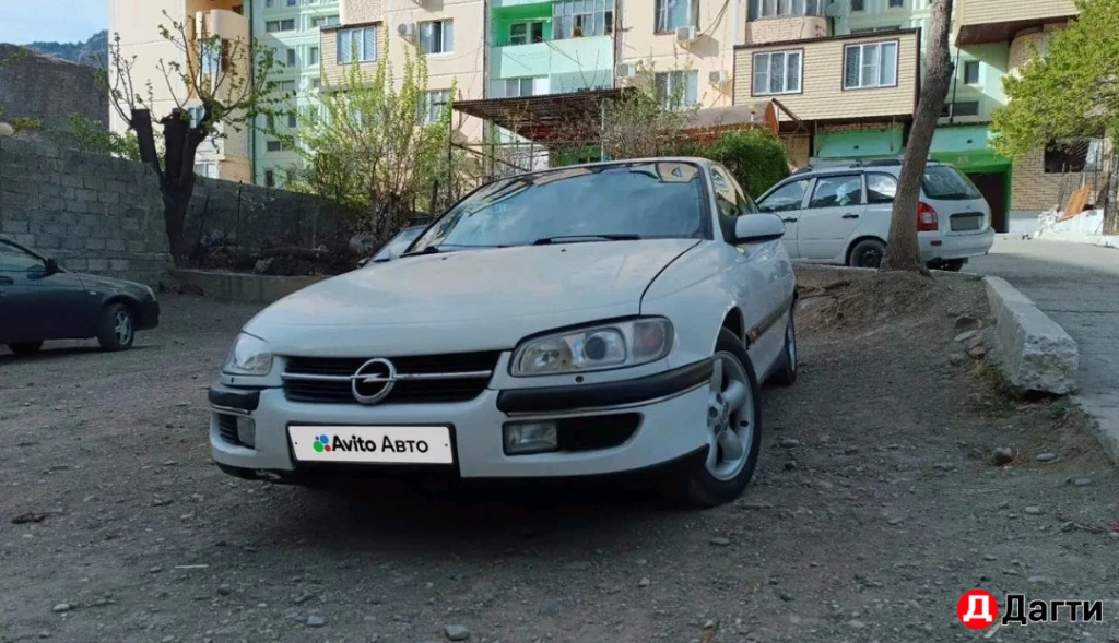 Opel Omega, 1998 года