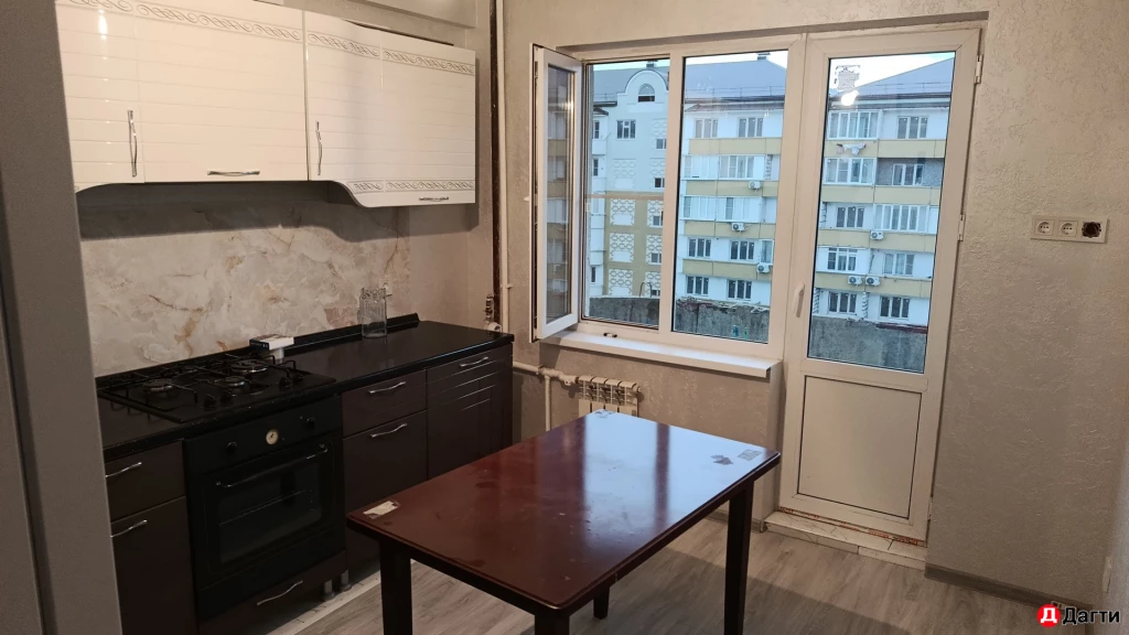 Квартира, 3 комнаты, 80 м², Собственник