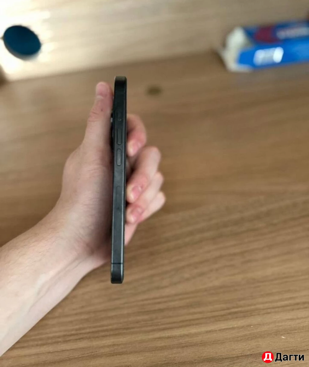 IPhone 15 pro 128 gb