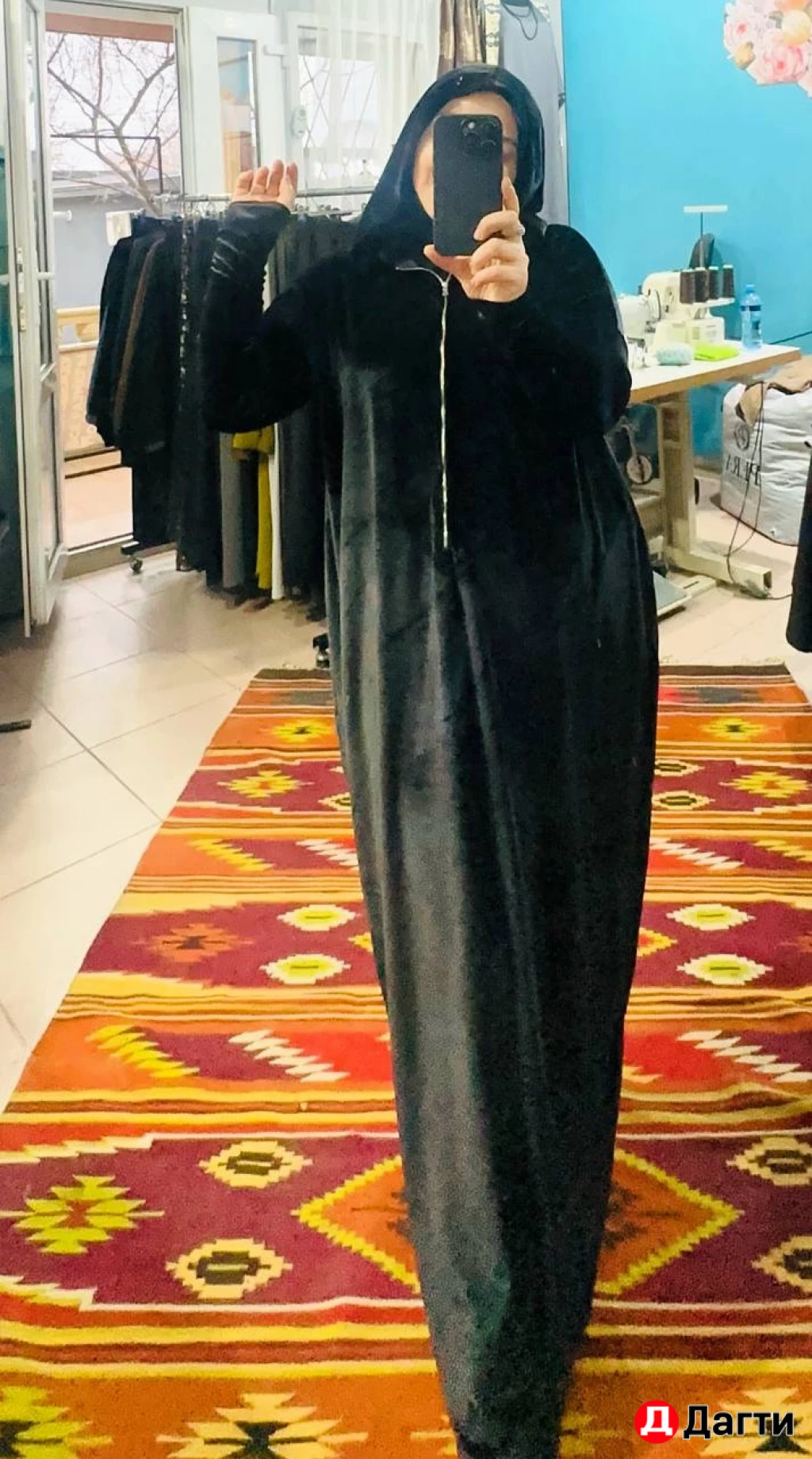 Платье велюровое