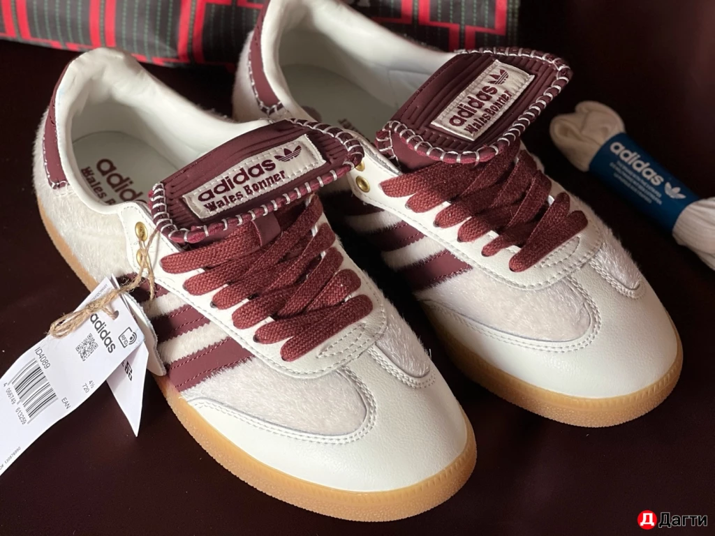 Кроссовки adidas wales Bonner