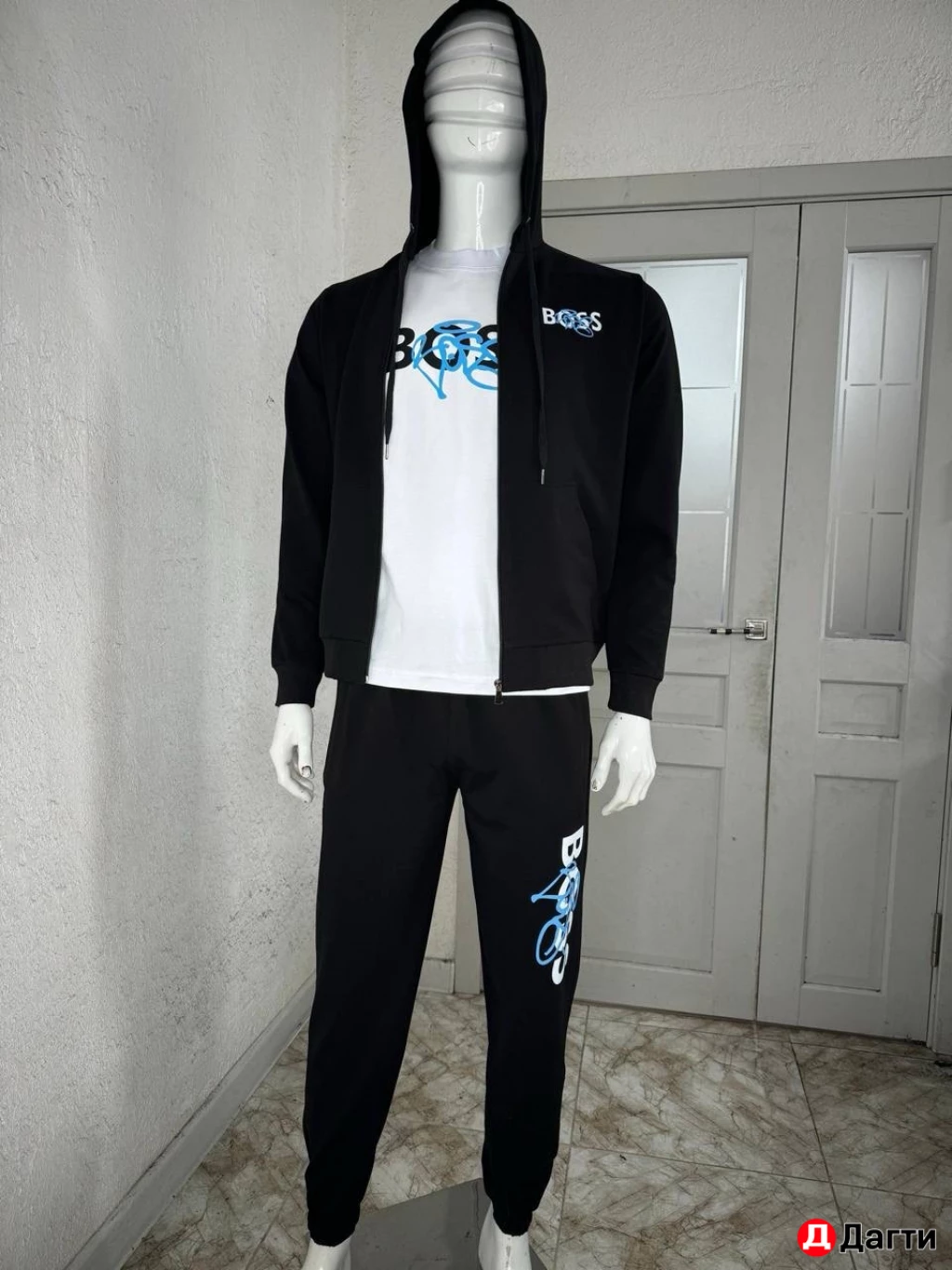 Костюмы от бренда Boss