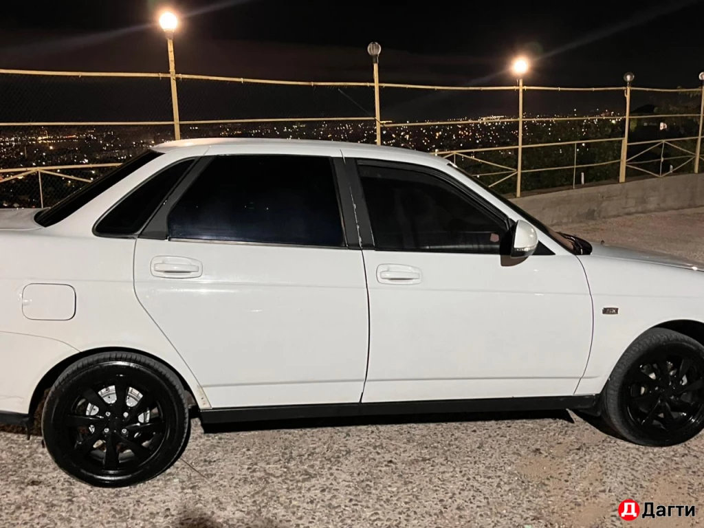 LADA (ВАЗ) Priora, 2017 года