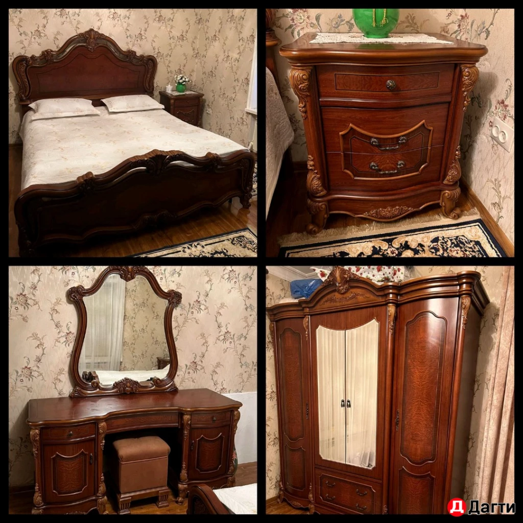 Спальный гарнитур