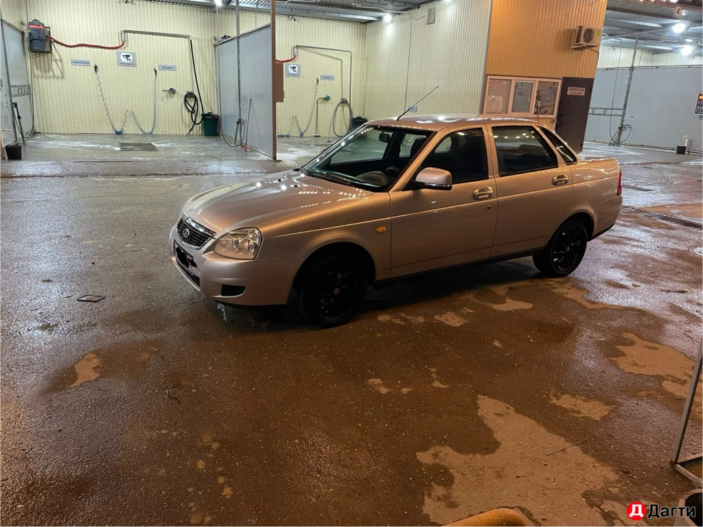 LADA (ВАЗ) Priora, 8 года