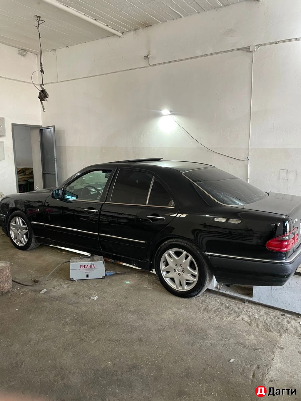 Mercedes-Benz E-Класс, 1996 года