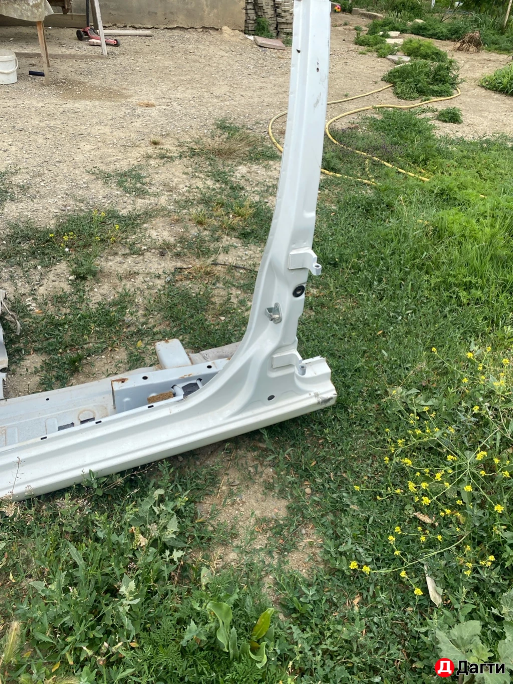 Правая стойка на гранту