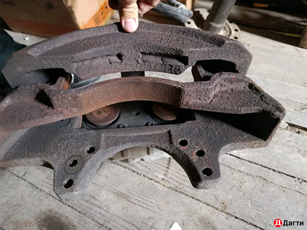 Суппорт Шмитц knor