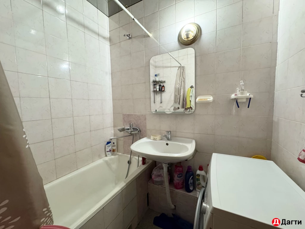 Квартира, 4 комнаты, 103 м², Агент