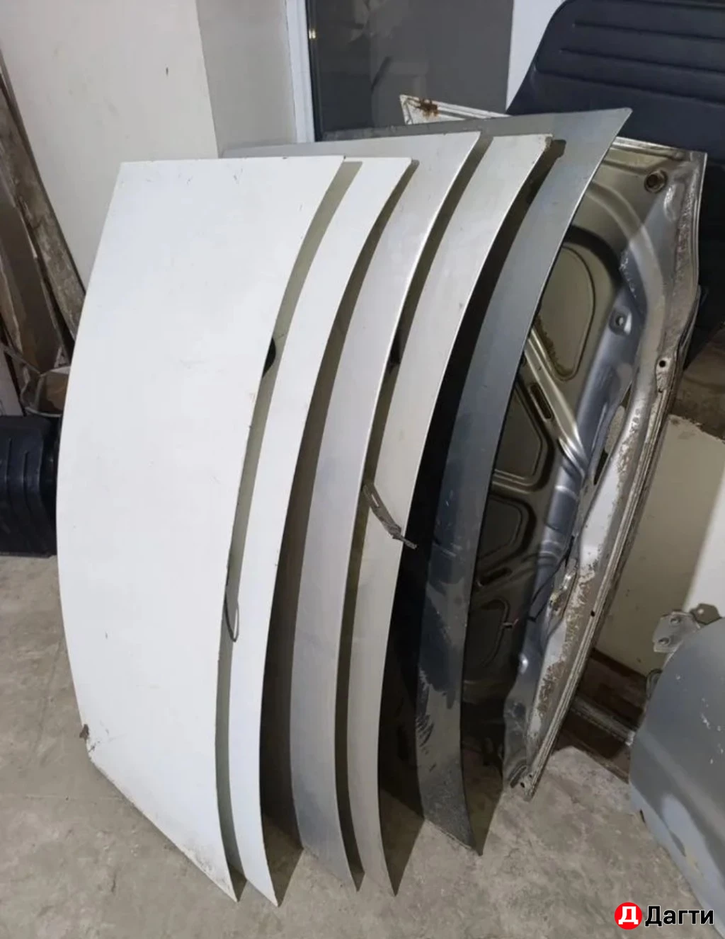 Крышки багажника Daewoo Nexsia