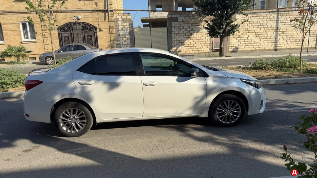 Toyota Corolla, 2013 года