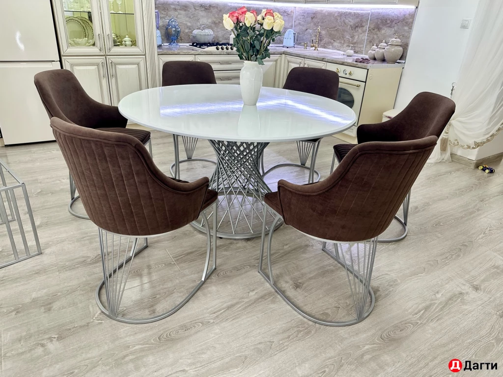 Столы стулья