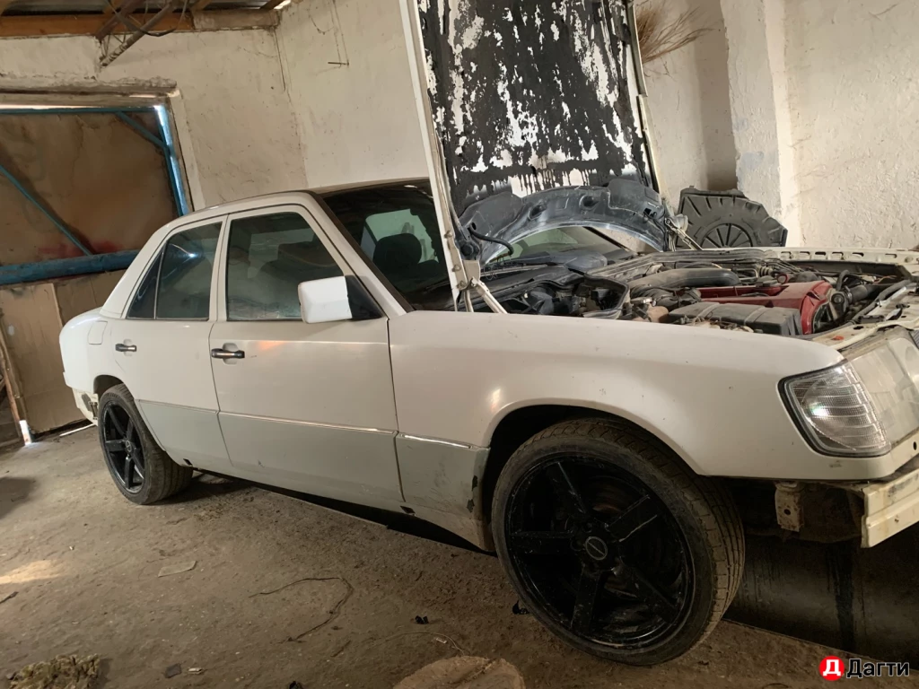 Mercedes-Benz W124, 1994 года