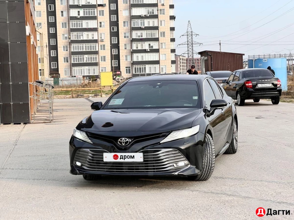 Toyota Camry, 2020 года