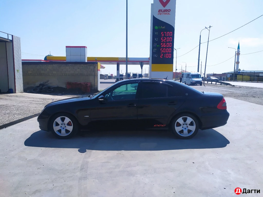 Mercedes-Benz E-Класс, 2008 года