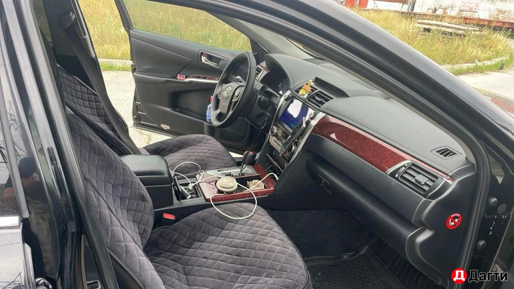 Toyota Camry, 2013 года