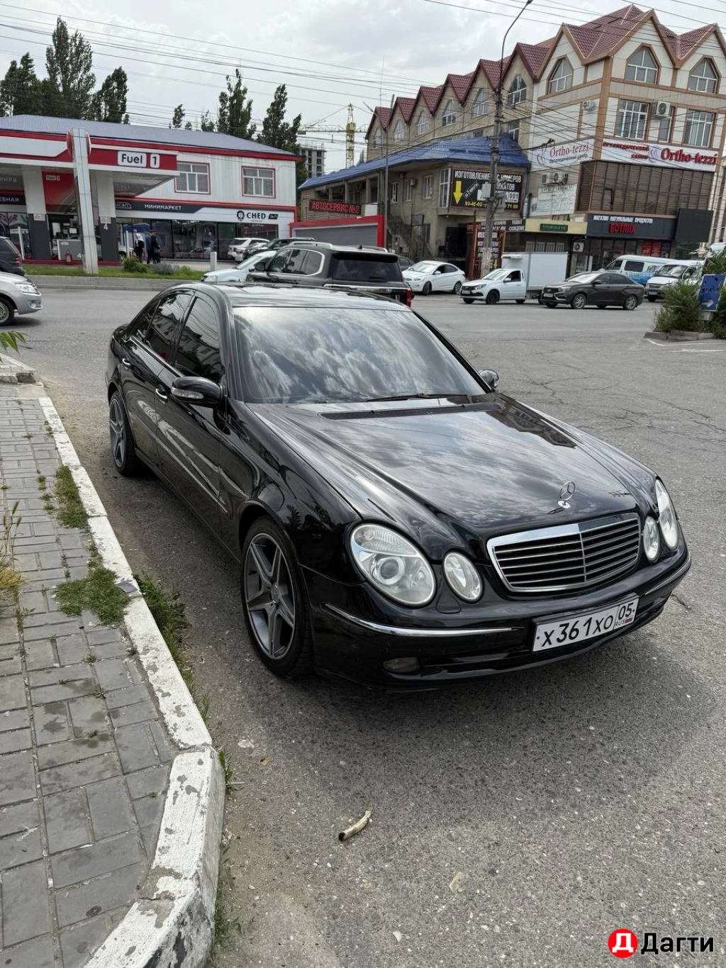 Mercedes-Benz E-Класс, 2003 года