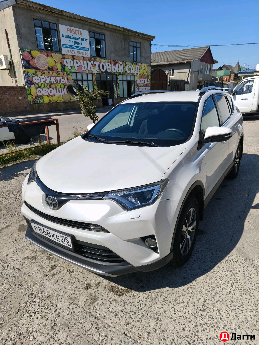 Toyota RAV4, 2017 года