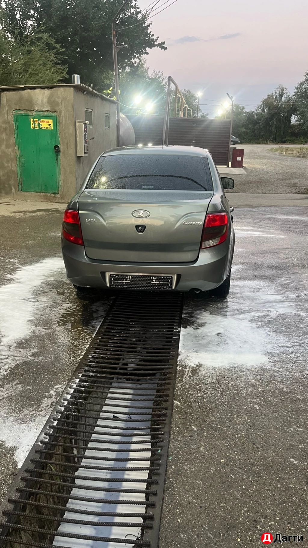 LADA (ВАЗ) Granta, 2013 года