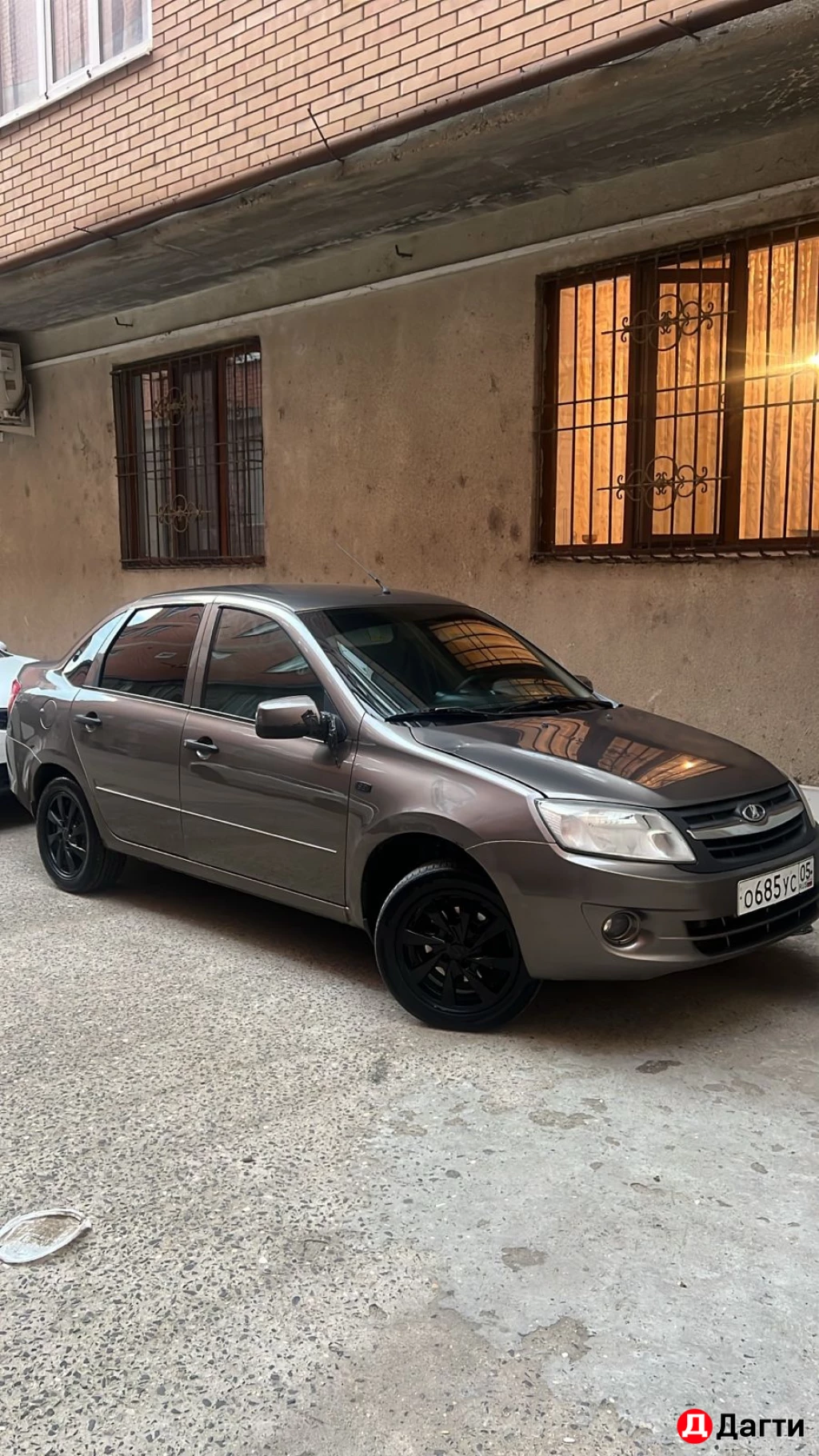 LADA (ВАЗ) Granta, 14 года