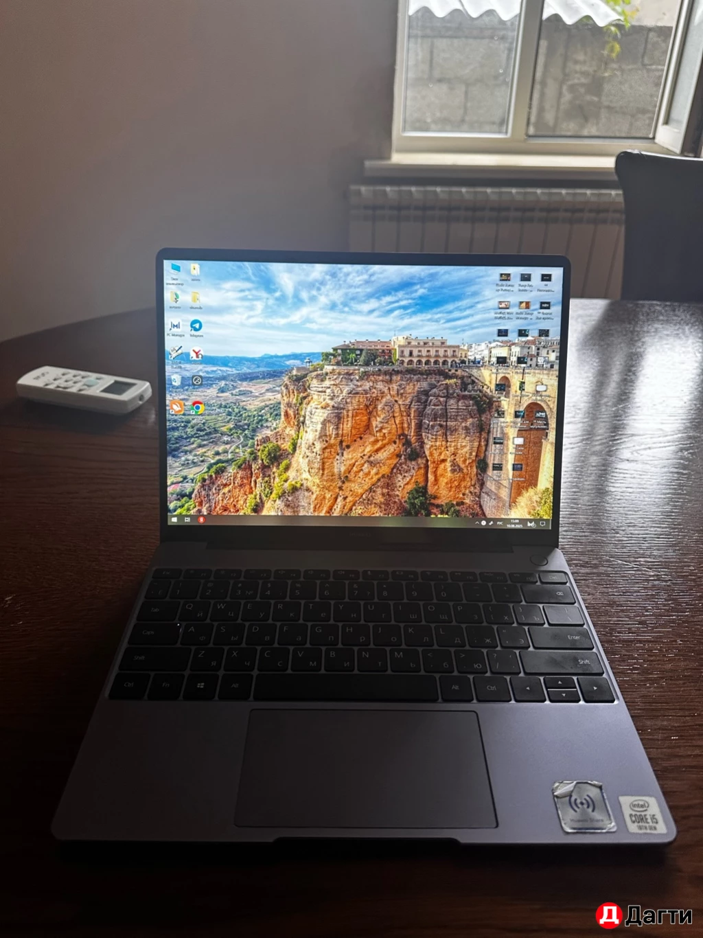 Ноутбук huawei Mattbook