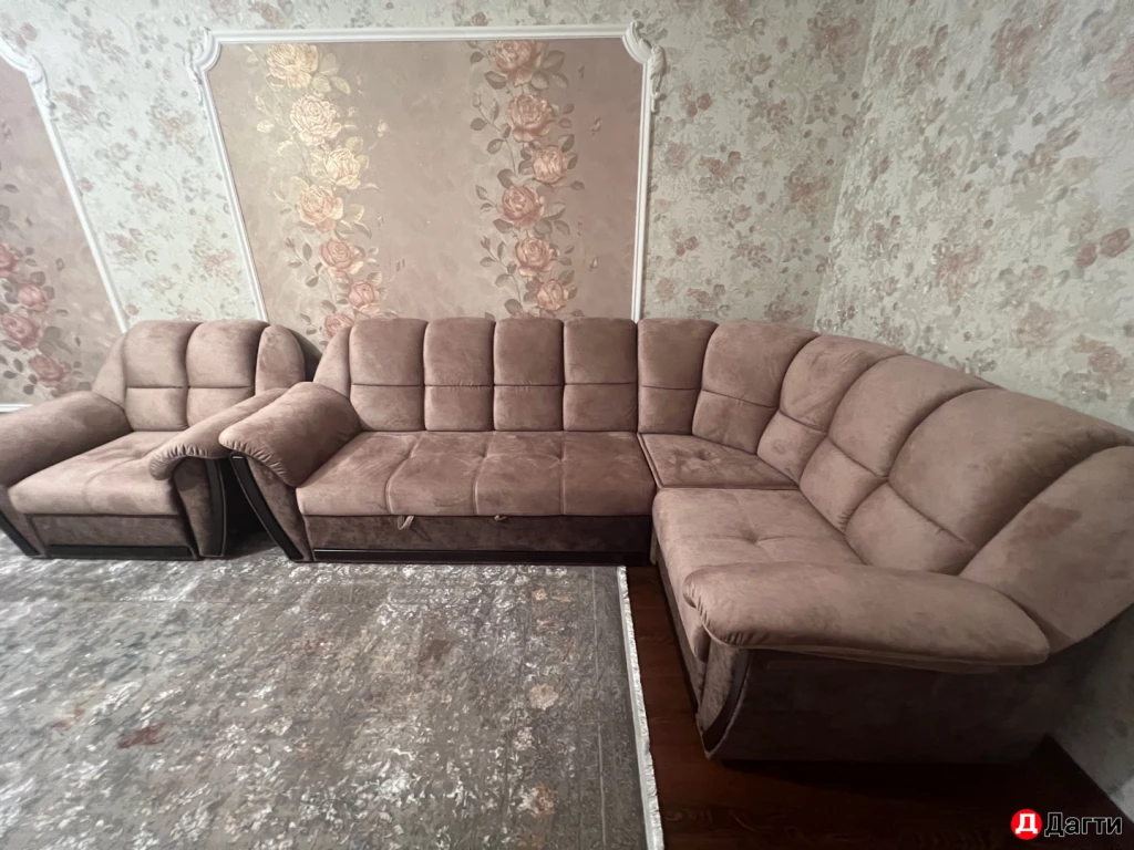 Угловой диван с креслом