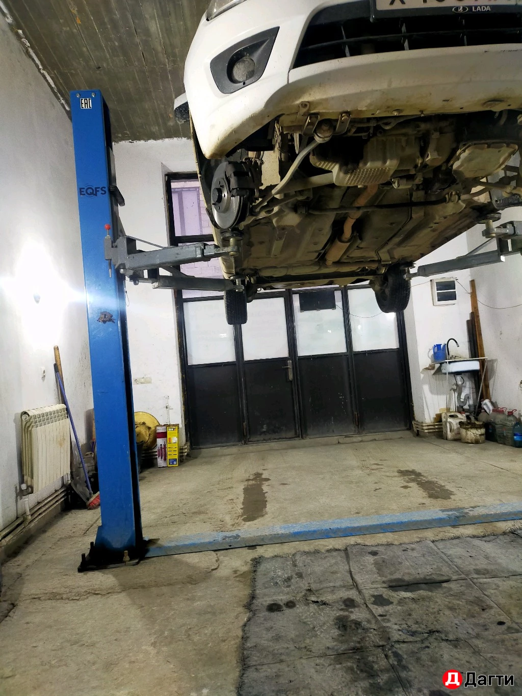 LADA (ВАЗ) Granta, 2013 года