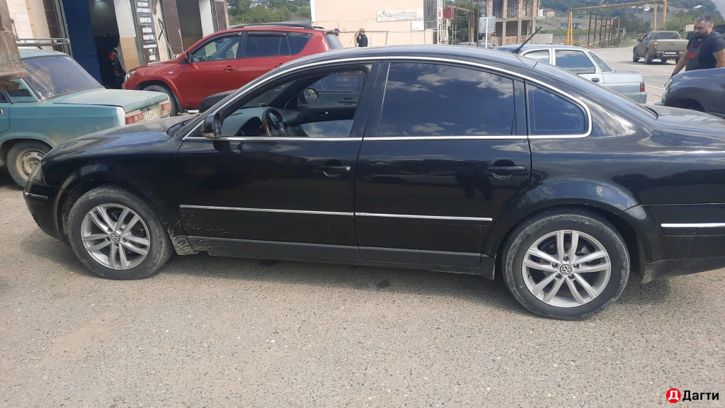 Volkswagen Passat, 2004 года