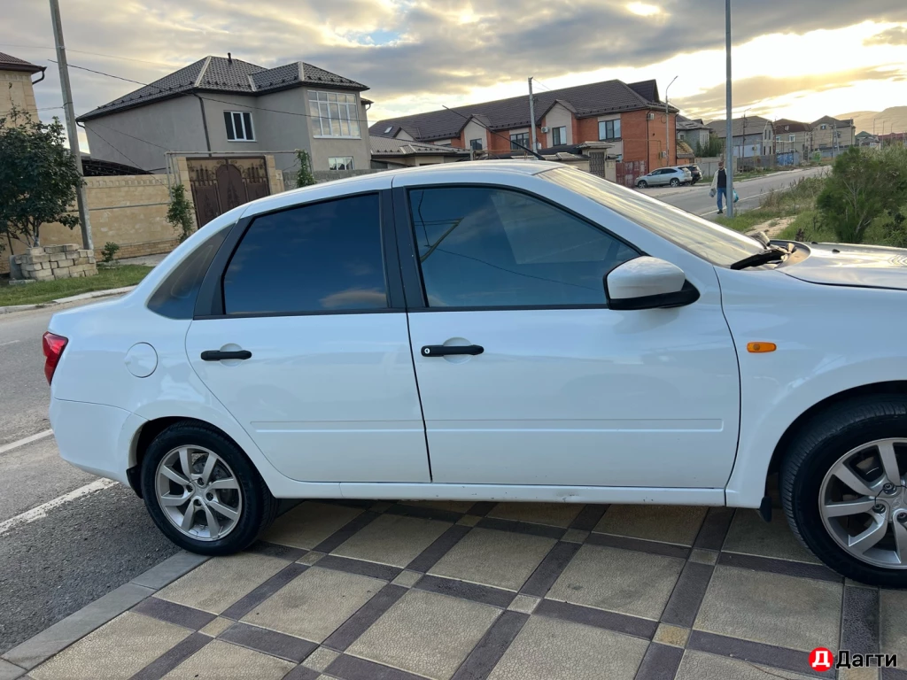 LADA (ВАЗ) Granta, 2016 года