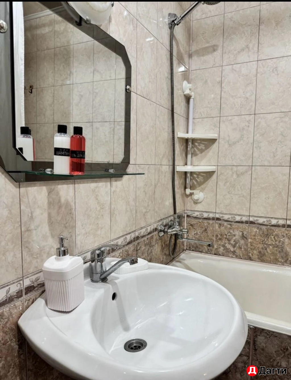 Квартира, 2 комнаты, 80 м²