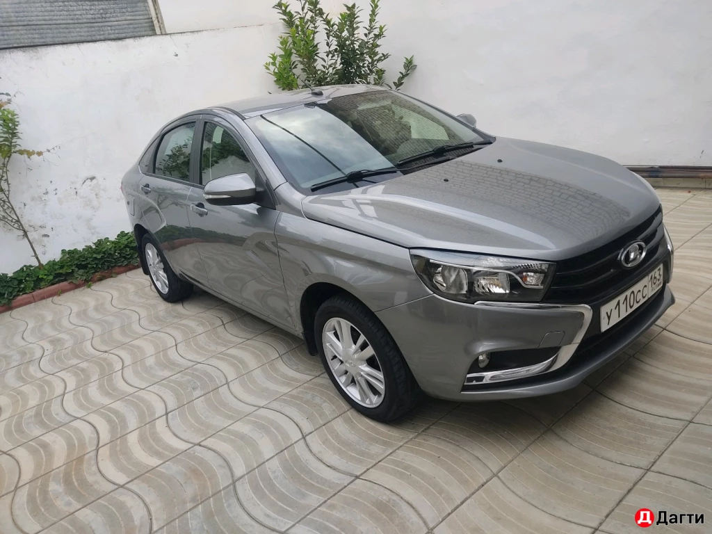 LADA (ВАЗ) Vesta, 2017 года