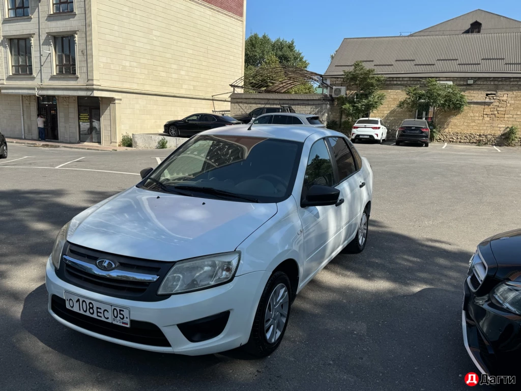 LADA (ВАЗ) Granta, 2017 года