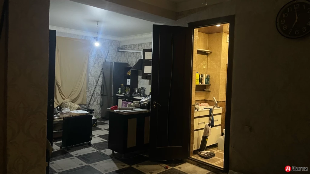 Квартира, 3 комнаты, 100 м²