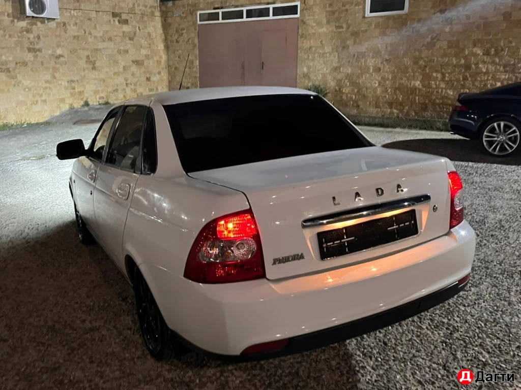 LADA (ВАЗ) Priora, 2017 года